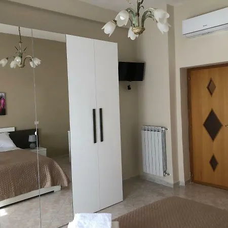 Feriehus Tortora House Scafati
